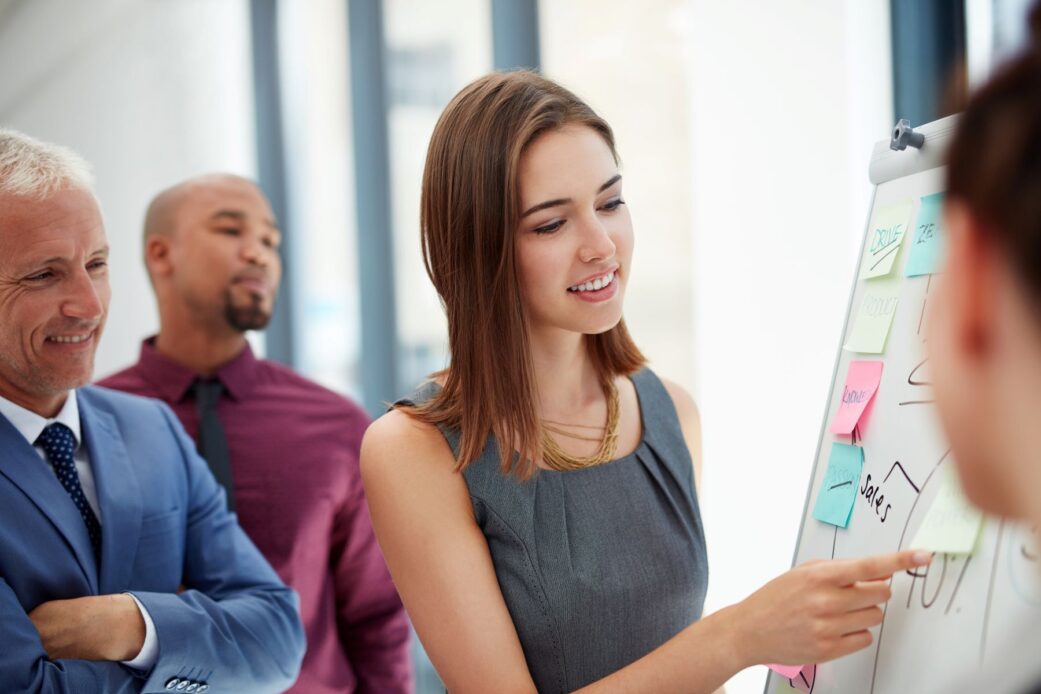 Kundenservice und Helpdesk jetzt Fit für Top-Level Kundenservice und professionelle Kommunikation im Beschwerdemanagement